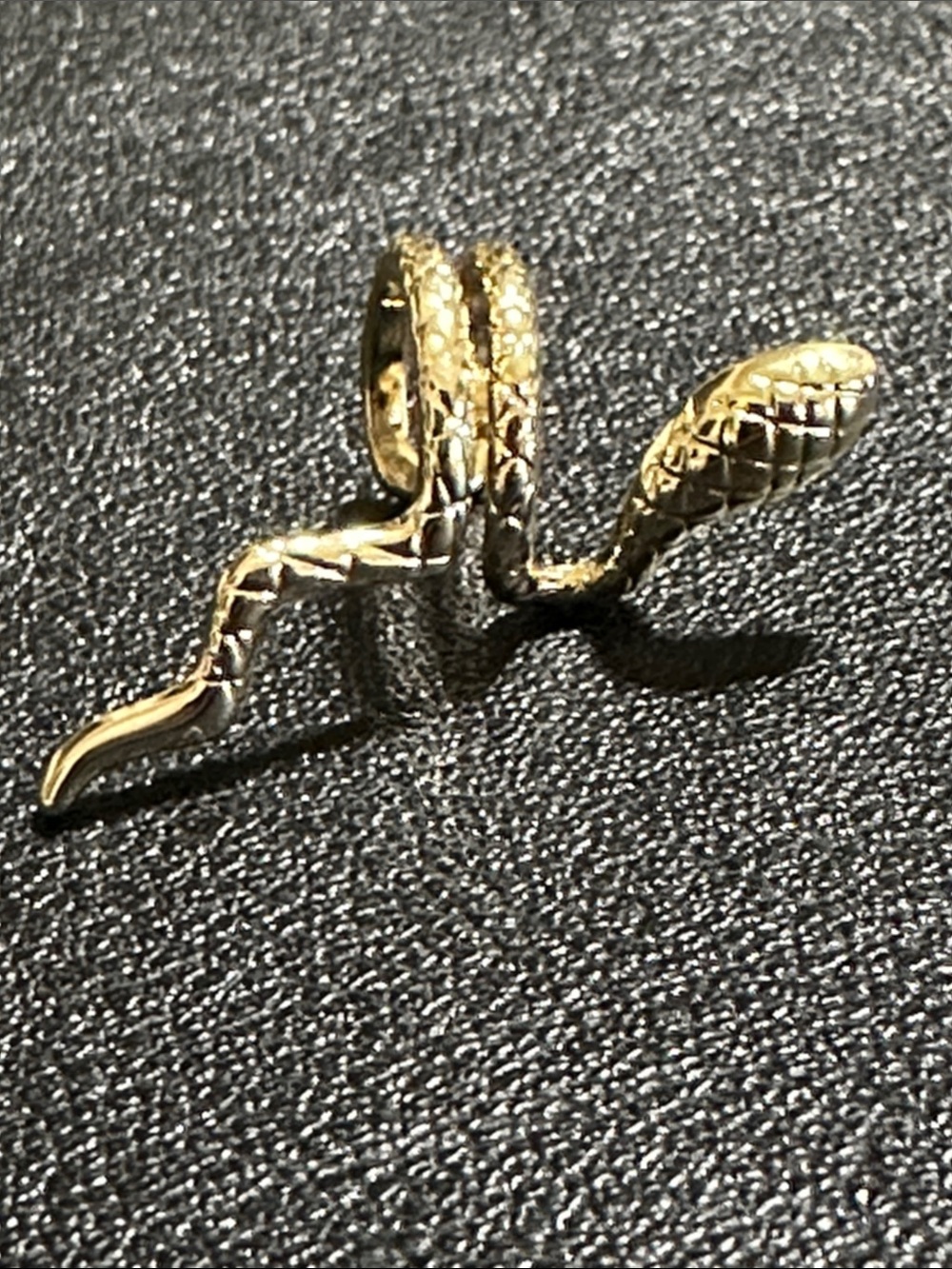 NEW Gold Tone Snake Ear Cuff Non-Piercing Cartilage Wrap Earring